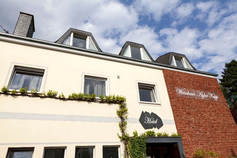 Weinhotel Ayler Kupp Extérieur photo